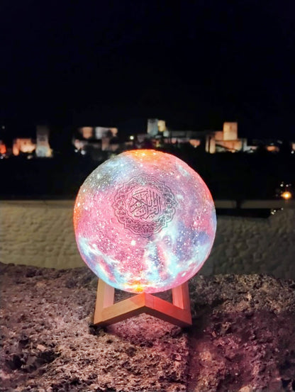 Reproductor Coránico Inteligente con Proyección LED.